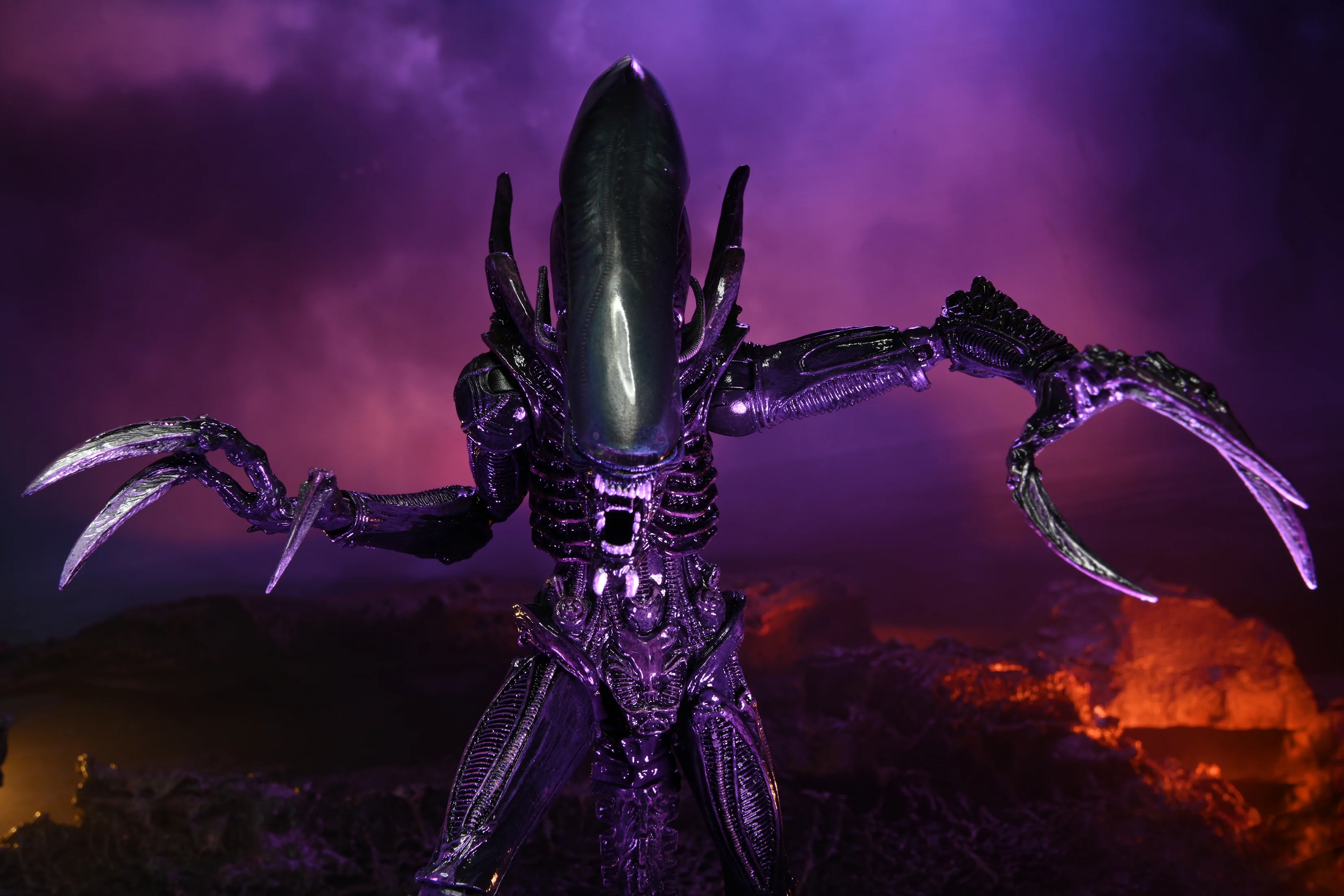 Alien vs Predator - Razor Claws Alien (Movie Deco) 7" Scale Action Figure - Image 10