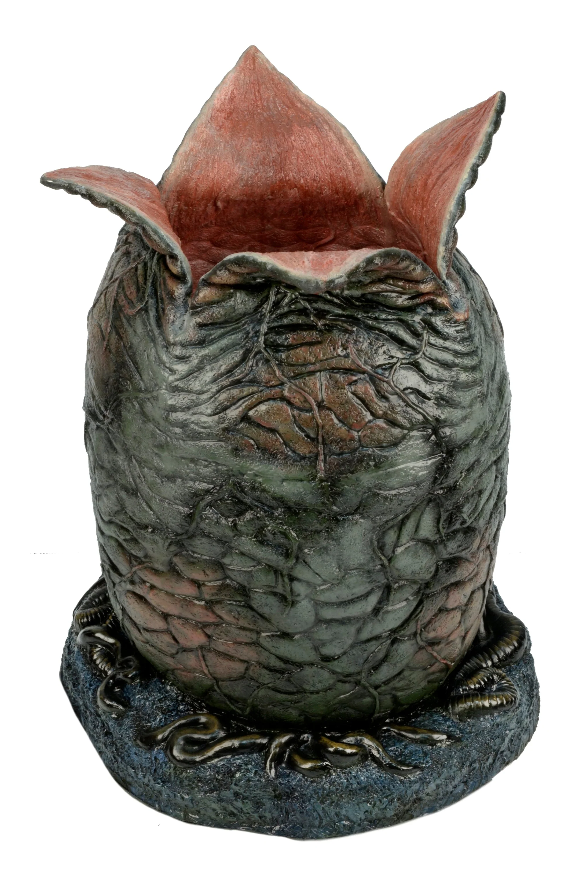 Aliens - Xenomorph Egg Life-Size Replica with LED Lights - Image 11