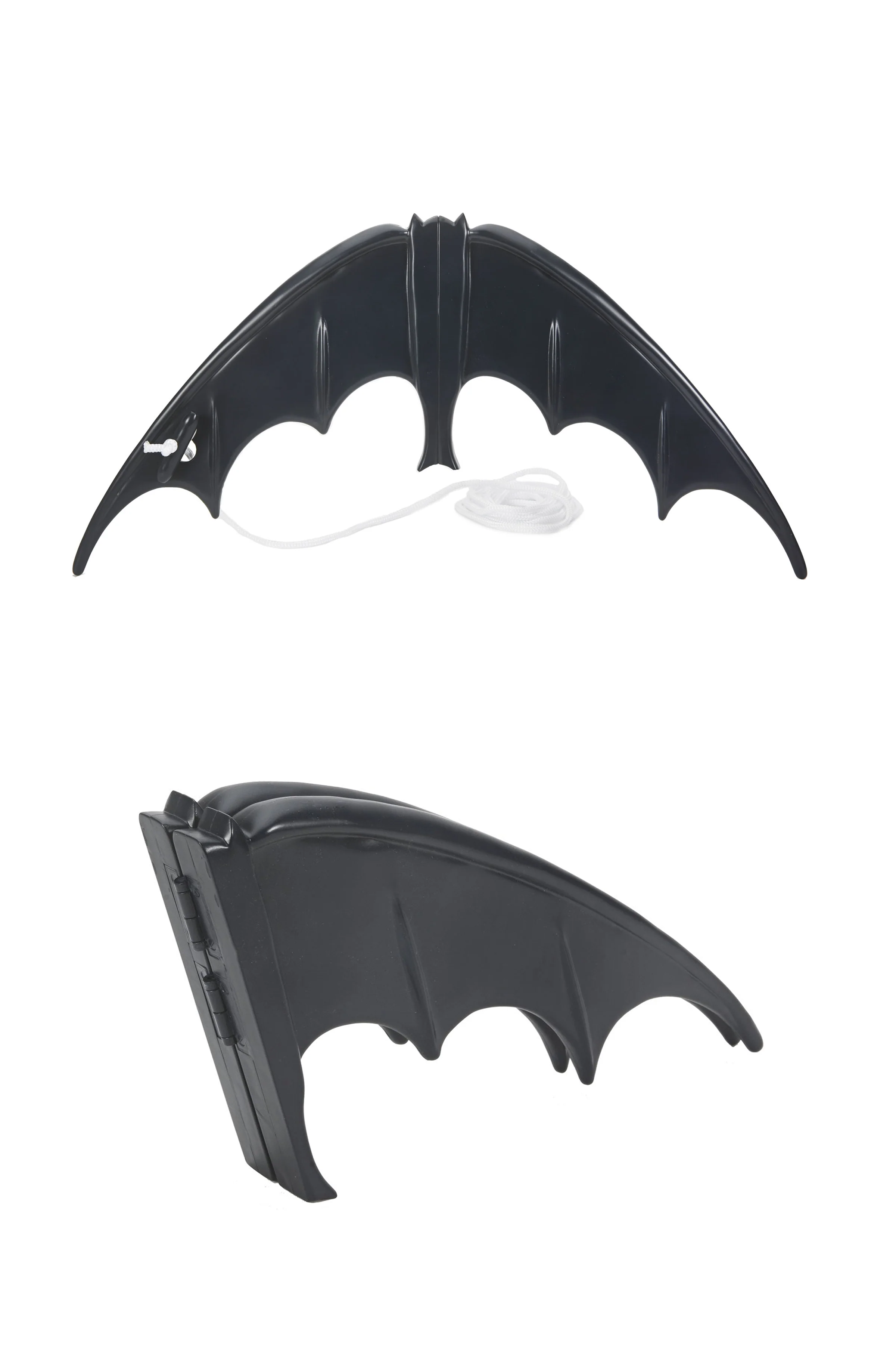 Batman (1966 TV) – Prop Replica – Batman’s Batarang - Image 4