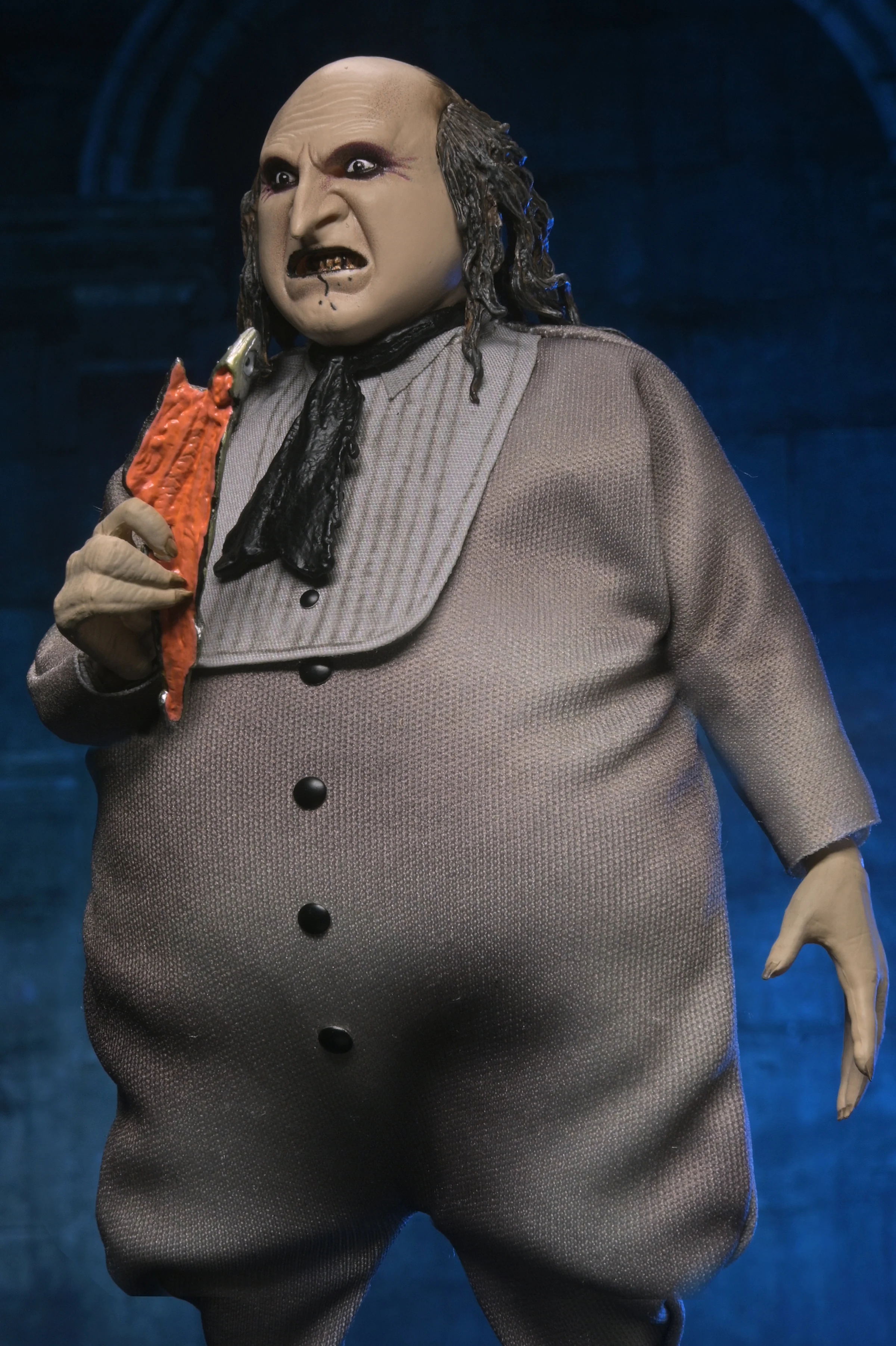Batman Returns - The Penguin 8ā Clothed Action Figure (PRE-ORDER) - Image 8