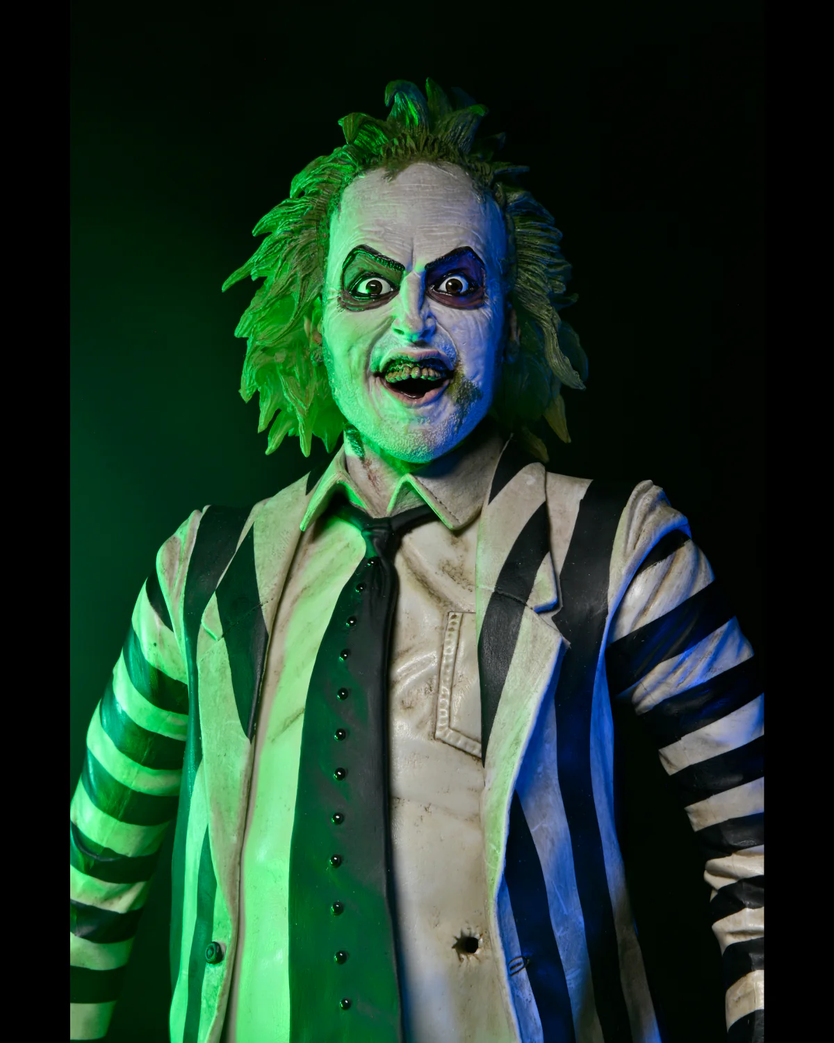 Beetlejuice 18" Action Figure with Sound - Image 4
