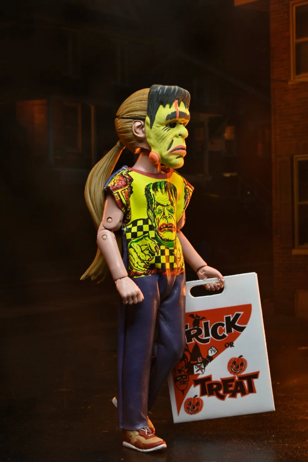 Ben Cooper Costume Kids Collection - Series 1 Bundle Glow-in-the-Dark Costumed Action Figures (Creature, Dracula, Frankenstein, Phantom, Vampire Girl) - Image 23