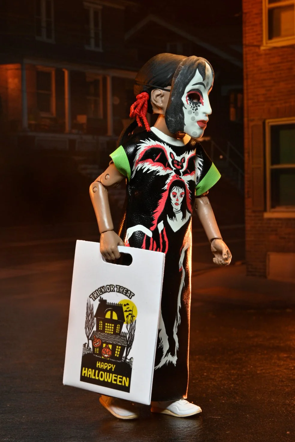 Ben Cooper Costume Kids Collection - Series 1 Bundle Glow-in-the-Dark Costumed Action Figures (Creature, Dracula, Frankenstein, Phantom, Vampire Girl) - Image 32