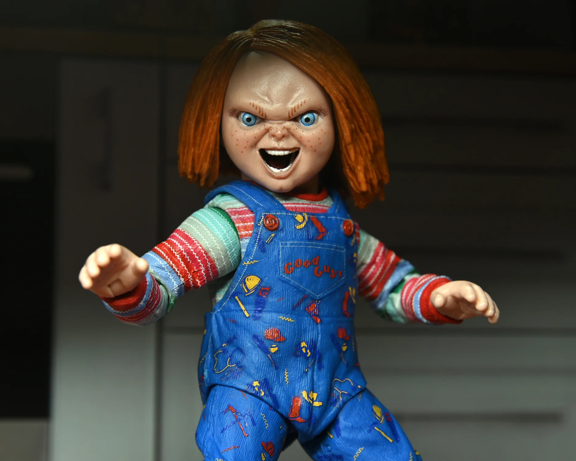 Chucky (TV Series) - Ultimate Chucky 7” Scale Action Figure - Image 9