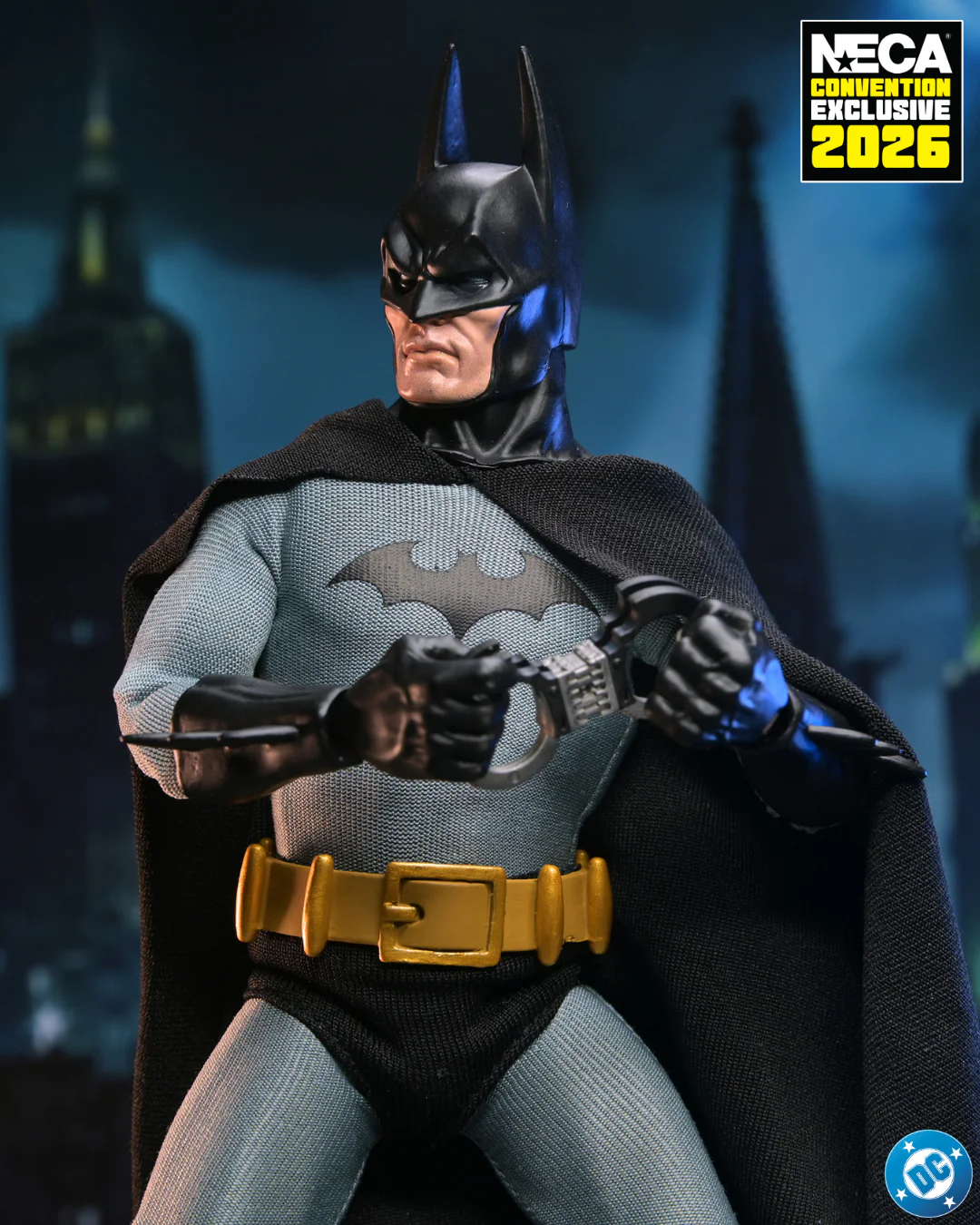 DC Comics - Batman 8ā Clothed Action Figure (2026 CON EXCLUSIVE) - Image 3