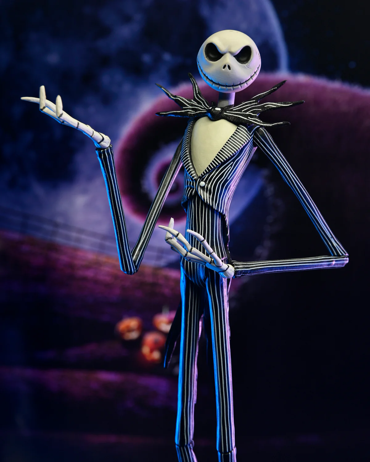 Disney Tim Burtonās The Nightmare Before Christmas - Ultimate Jack Skellington 7ā Scale Action Figure - Image 4