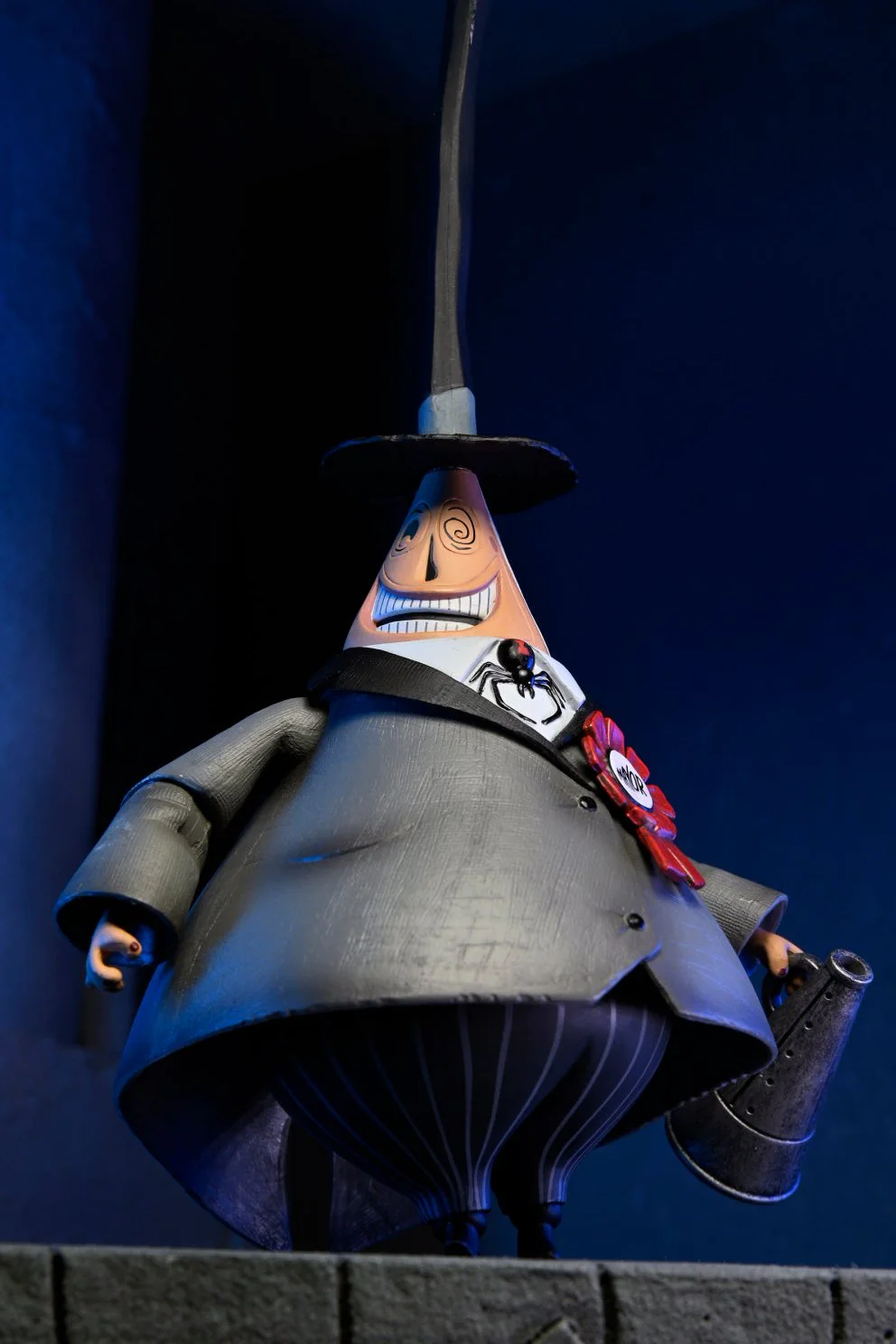 Disney Tim Burtonâs The Nightmare Before Christmas - Ultimate Mayor of Halloween Town 7â Scale Action Figure - Image 3