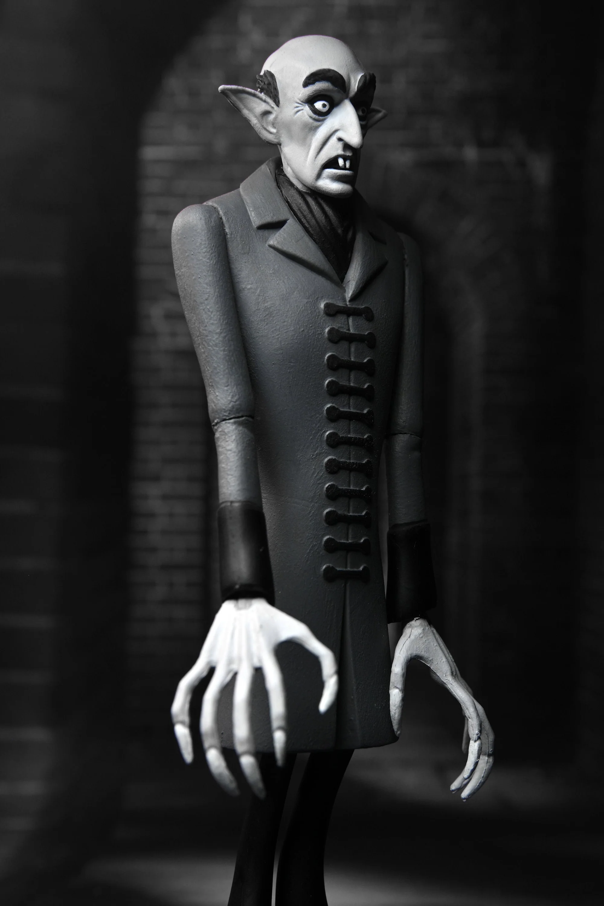 Nosferatu - Toony Terrors Count Orlok 6” Scale Action Figure (Silver Screen Edition) - Image 3
