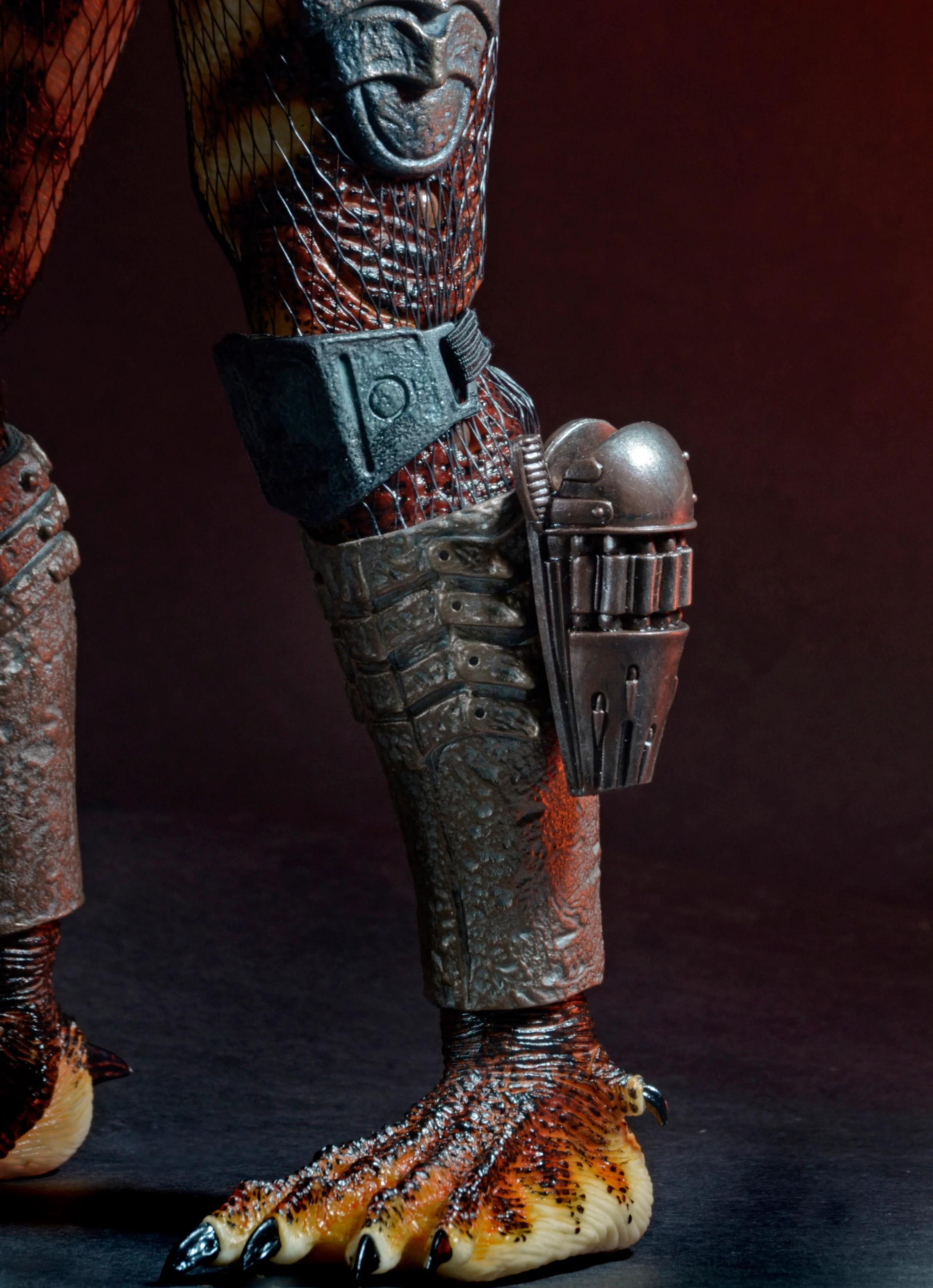 Predator 2 - City Hunter Predator with LED Lights 1/4 Scale Action Figure - Image 11