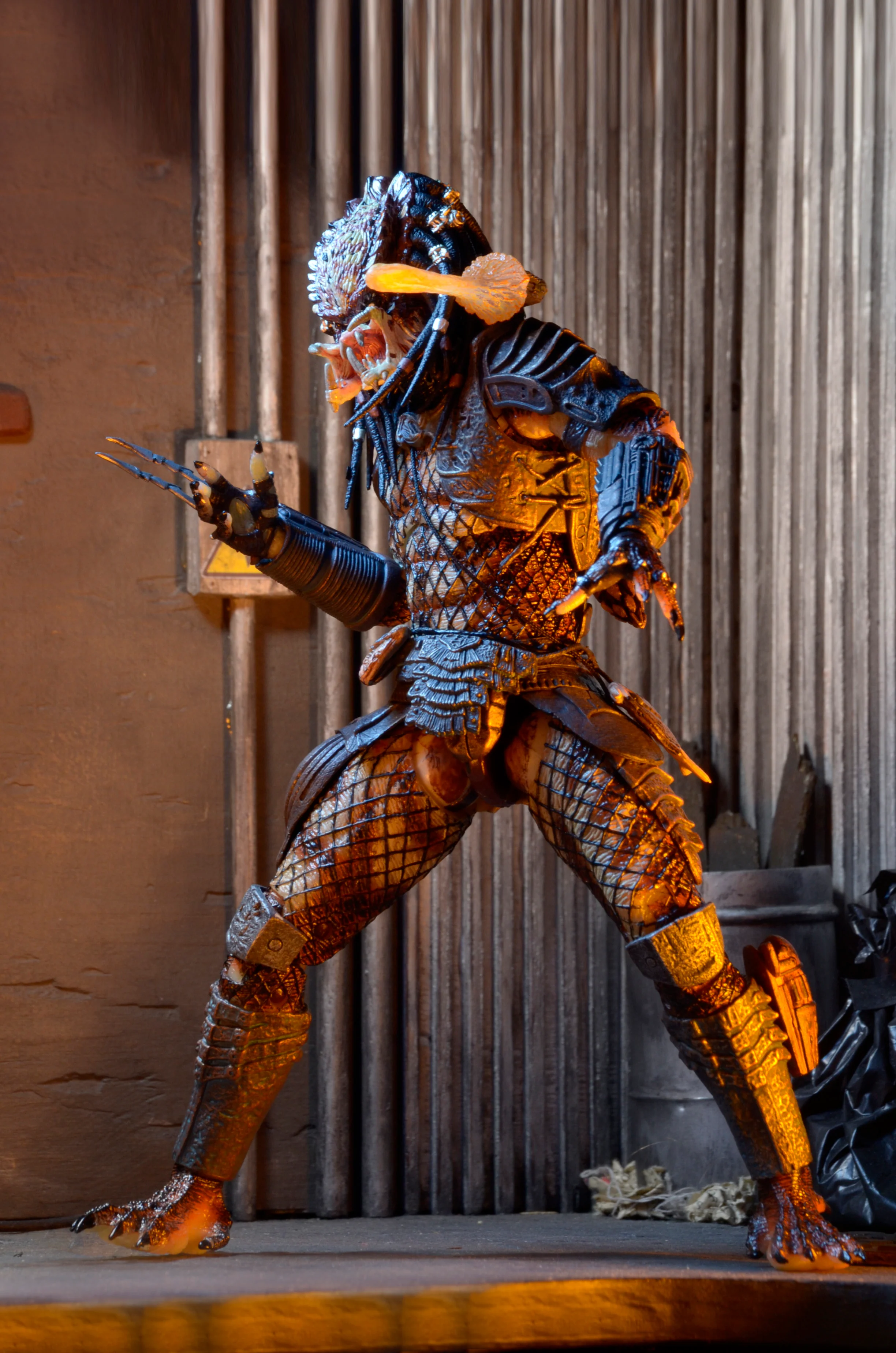Predator - Ultimate City Hunter 7” Scale Action Figure (PRE-ORDER) - Image 12