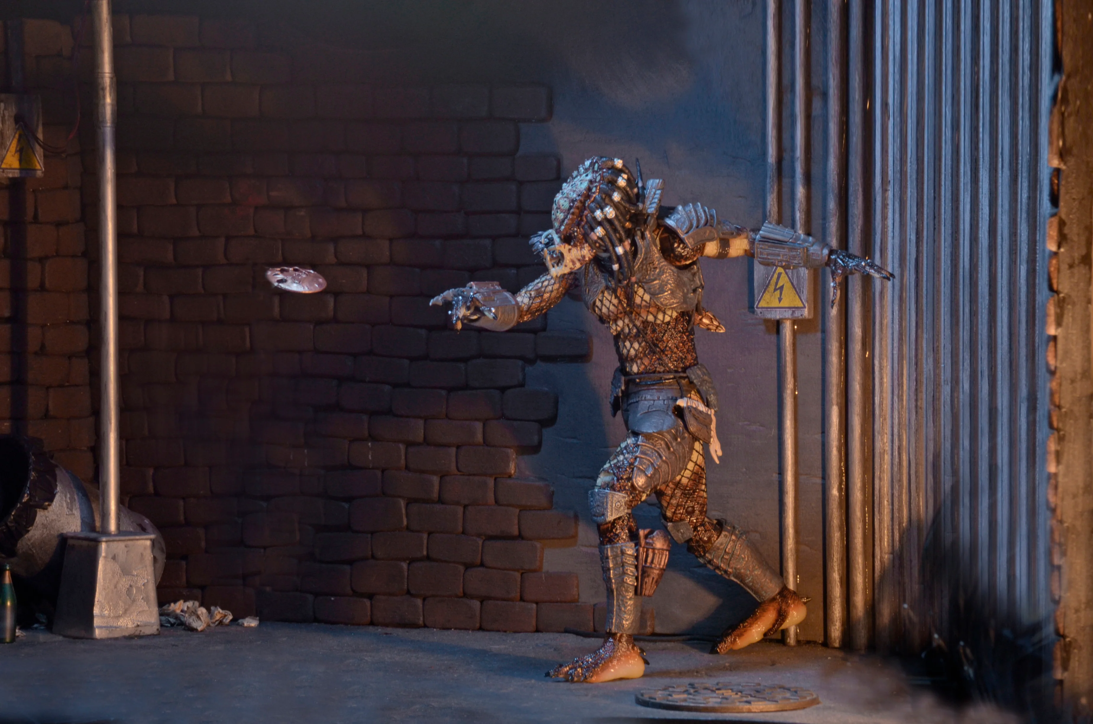 Predator - Ultimate City Hunter 7” Scale Action Figure (PRE-ORDER) - Image 18
