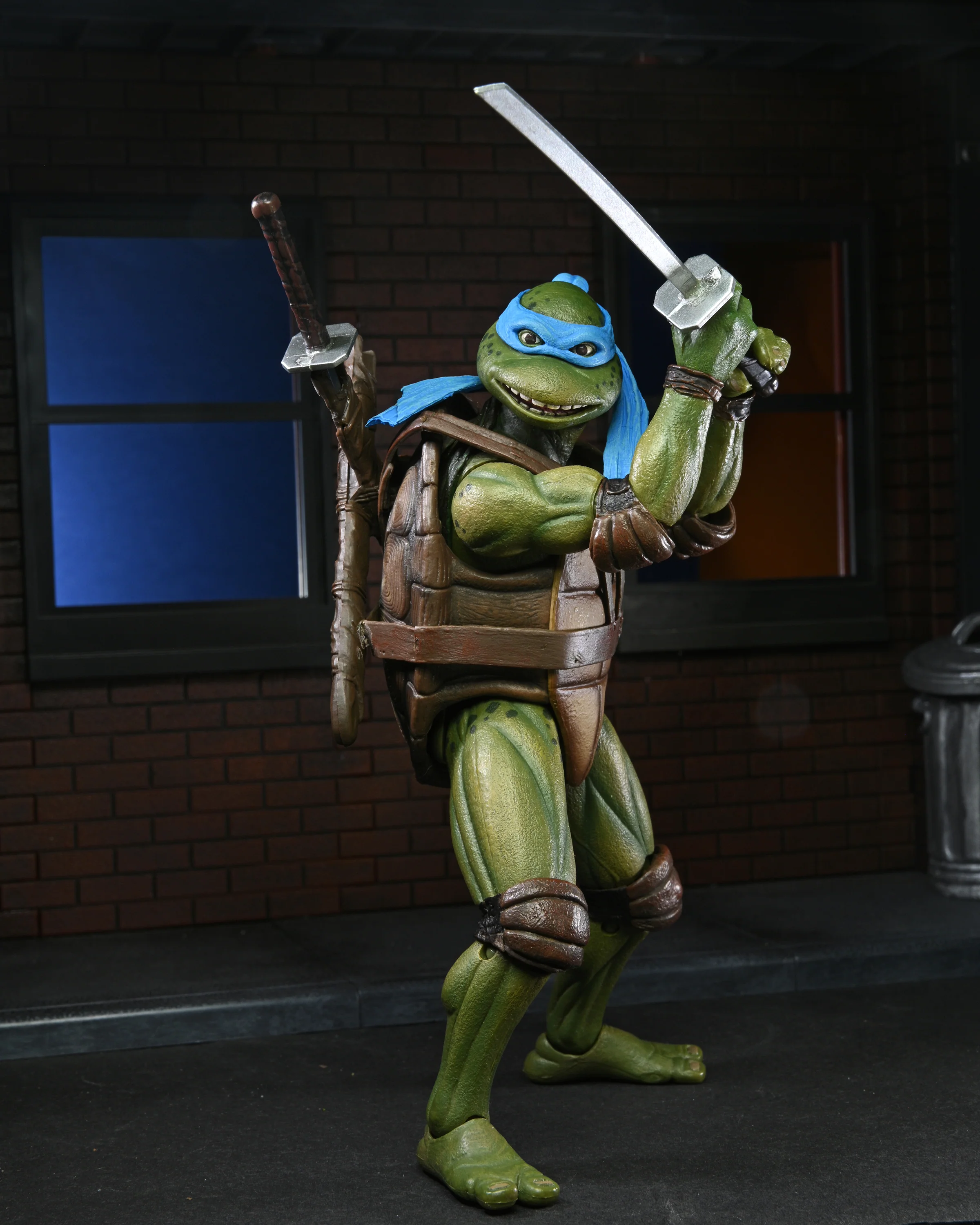 Teenage Mutant Ninja Turtles 2: Secrect of the Ooze - Leonardo & Raphael 7" Scale Action Figure (2 Pack) - Image 3