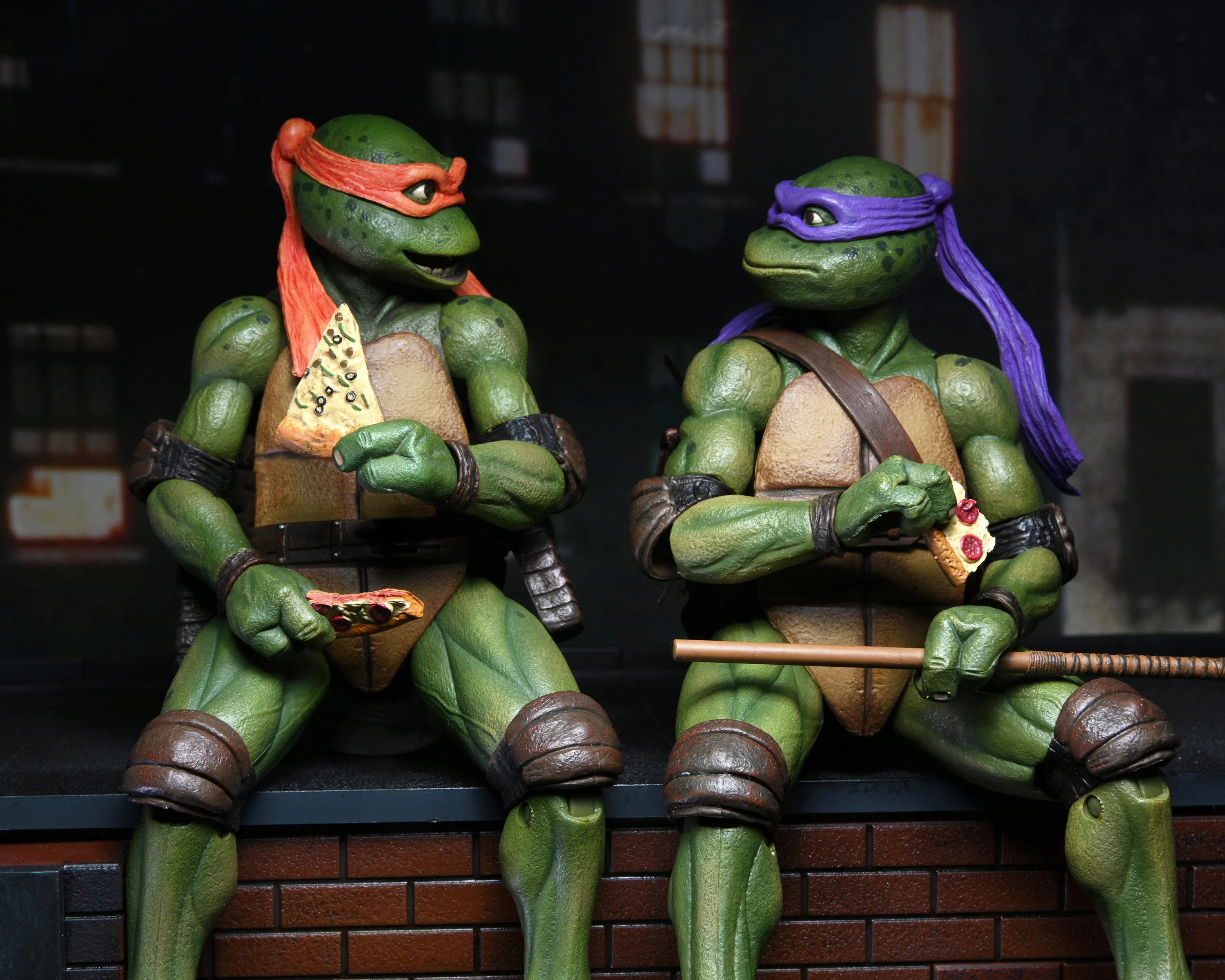 Teenage Mutant Ninja Turtles 2: Secret of the Ooze - Donatello & Michelangelo 7” Scale Action Figures (2-Pack) - Image 20