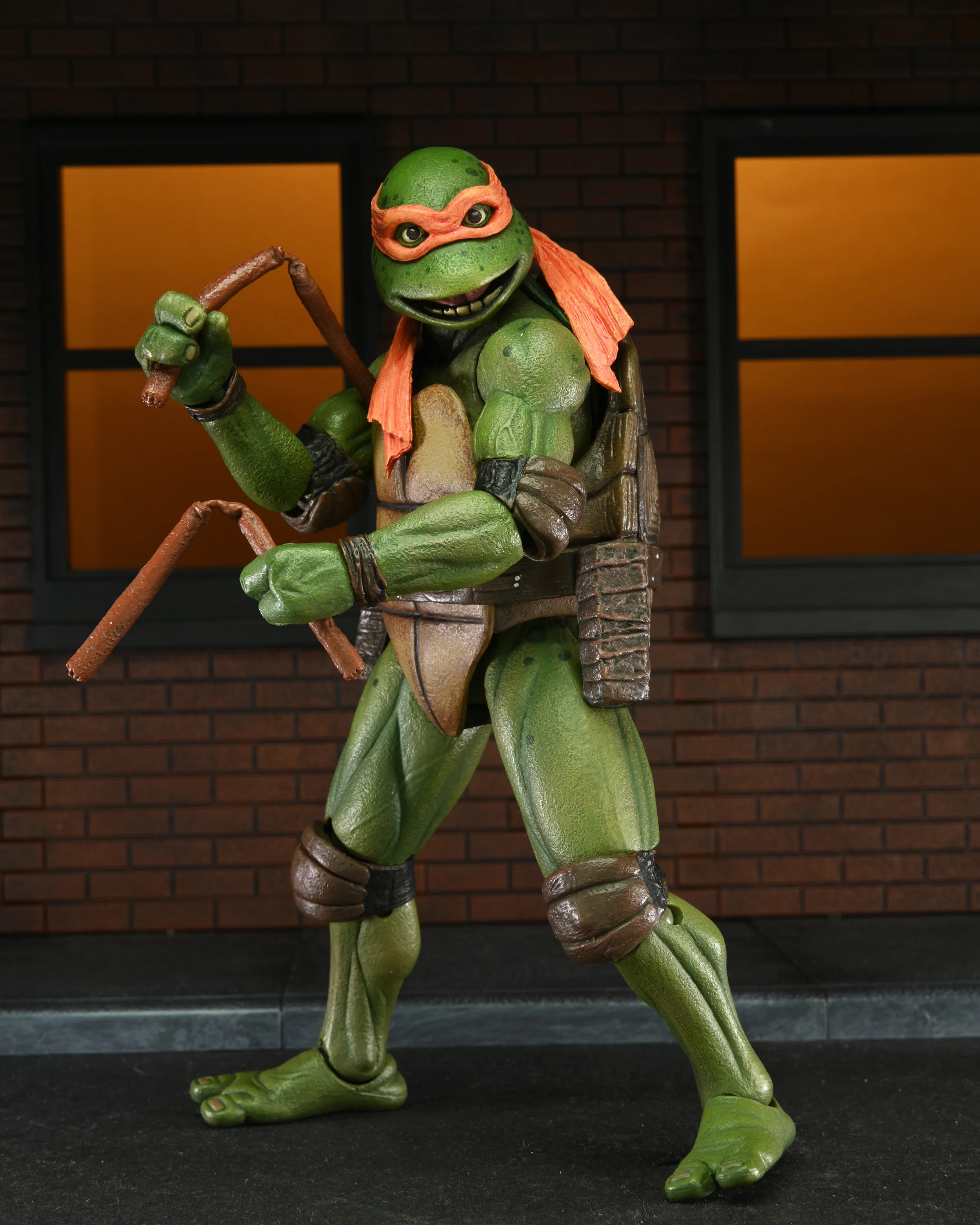 Teenage Mutant Ninja Turtles 2: Secret of the Ooze - Donatello & Michelangelo 7” Scale Action Figures (2-Pack) - Image 4