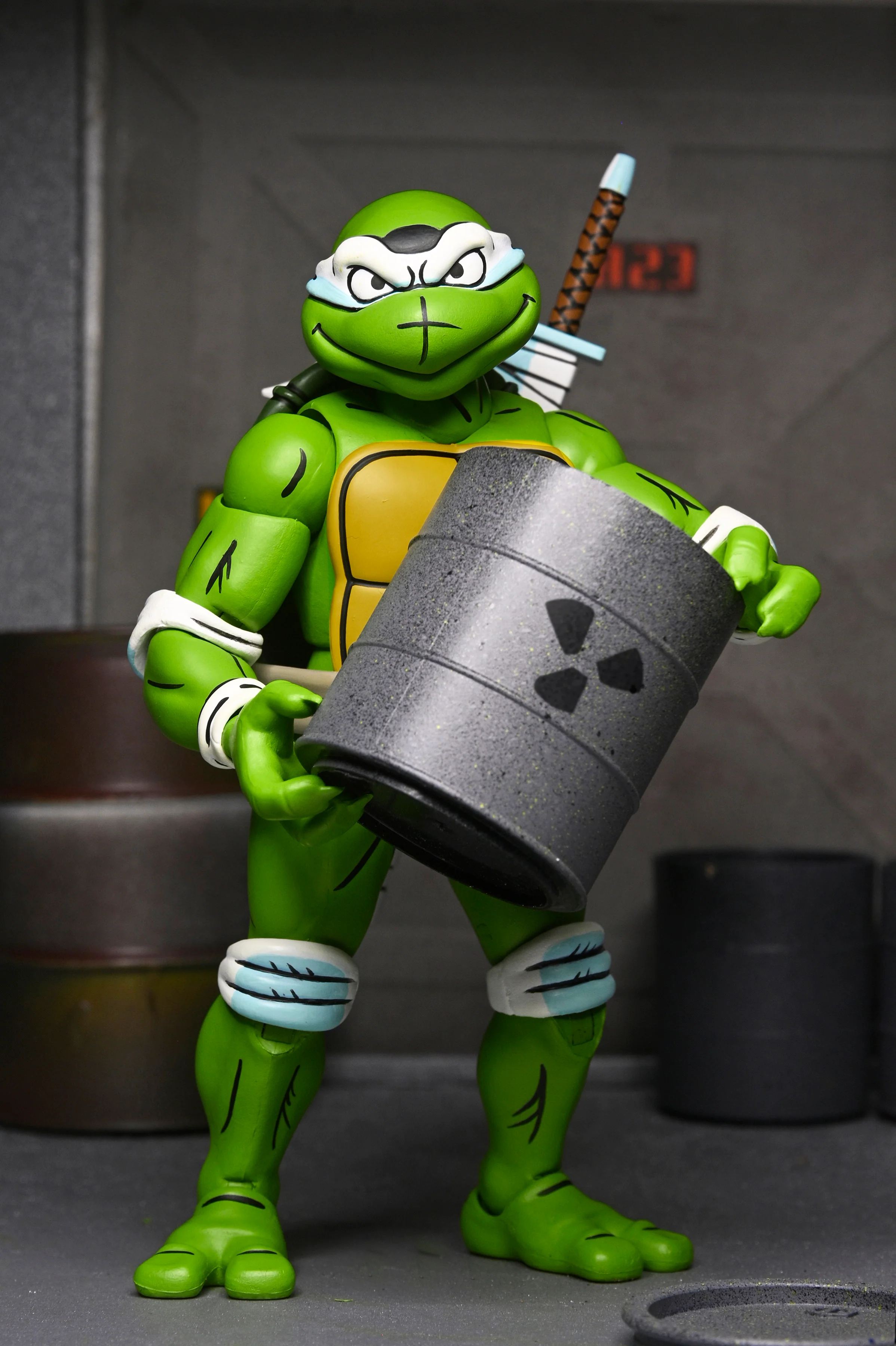 Teenage Mutant Ninja Turtles (Archie Comics) - April as the 5th Turtle 7” Scale Action Figure - Image 5