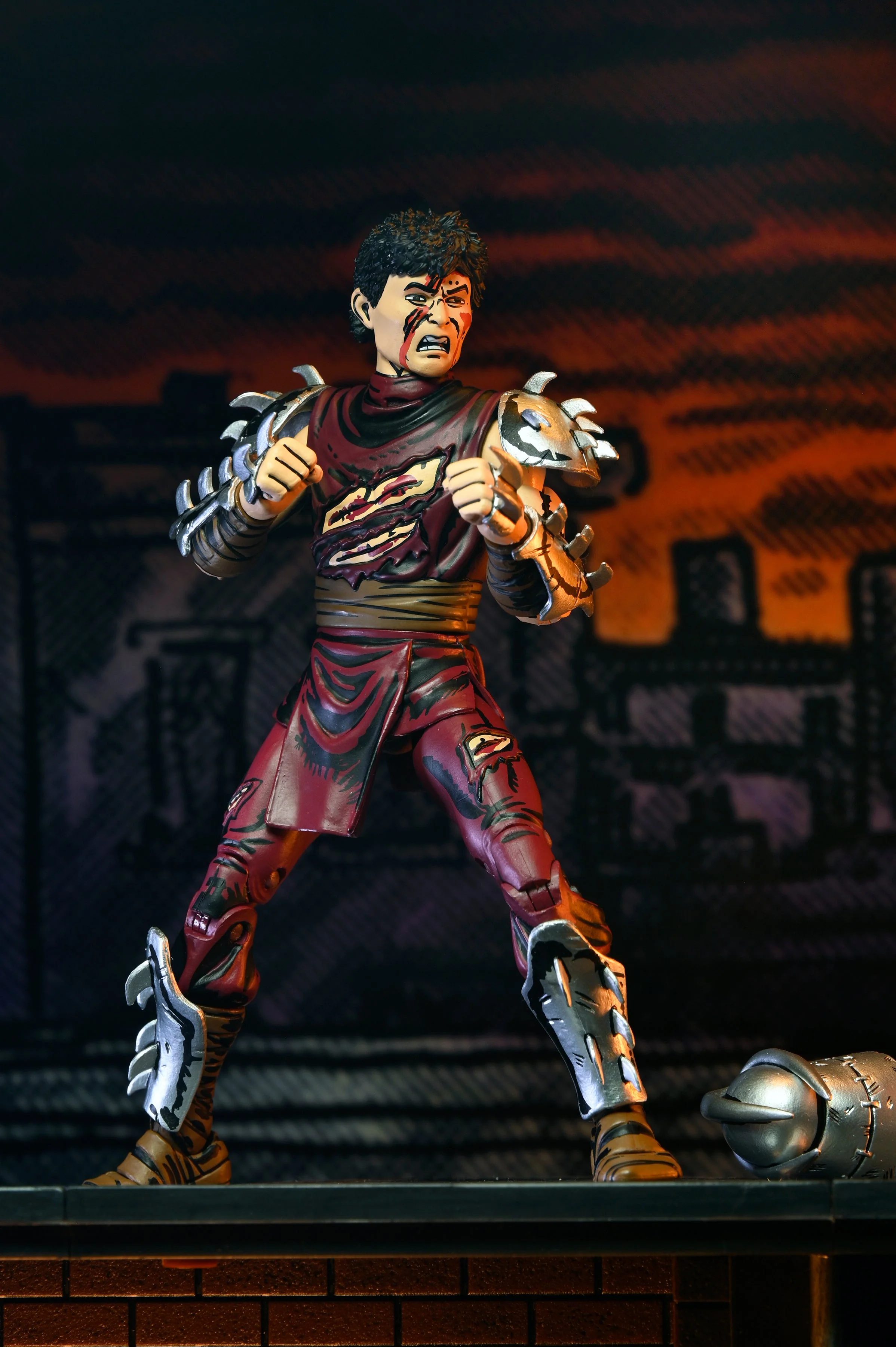 Teenage Mutant Ninja Turtles (Mirage Comics) - Battle-Damaged Shredder 7" Scale Action Figure (Classic Colors) - Image 6