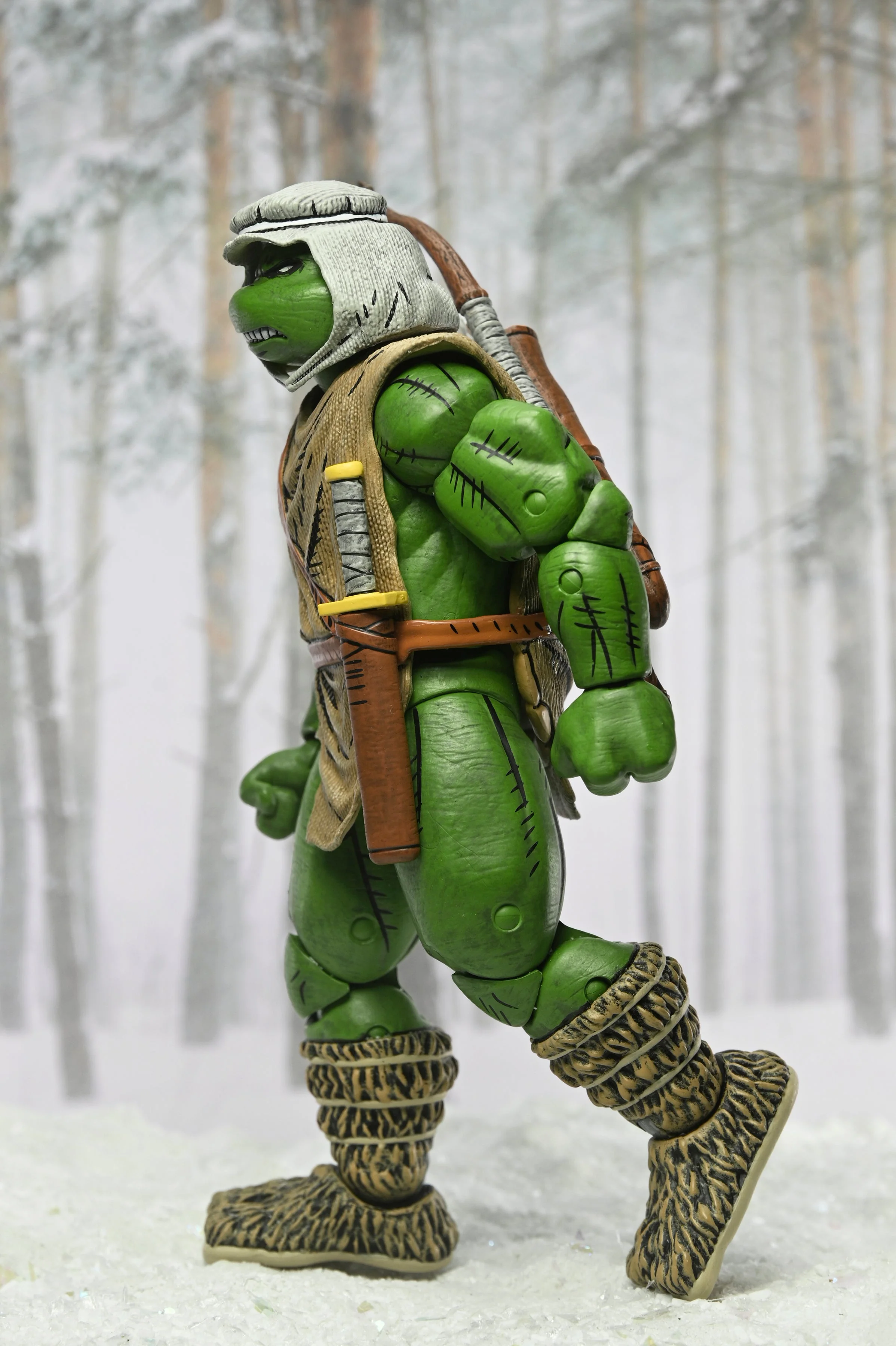 Teenage Mutant Ninja Turtles (Mirage Comics) - Hunter Leonardo 7" Scale Action Figure - Image 5