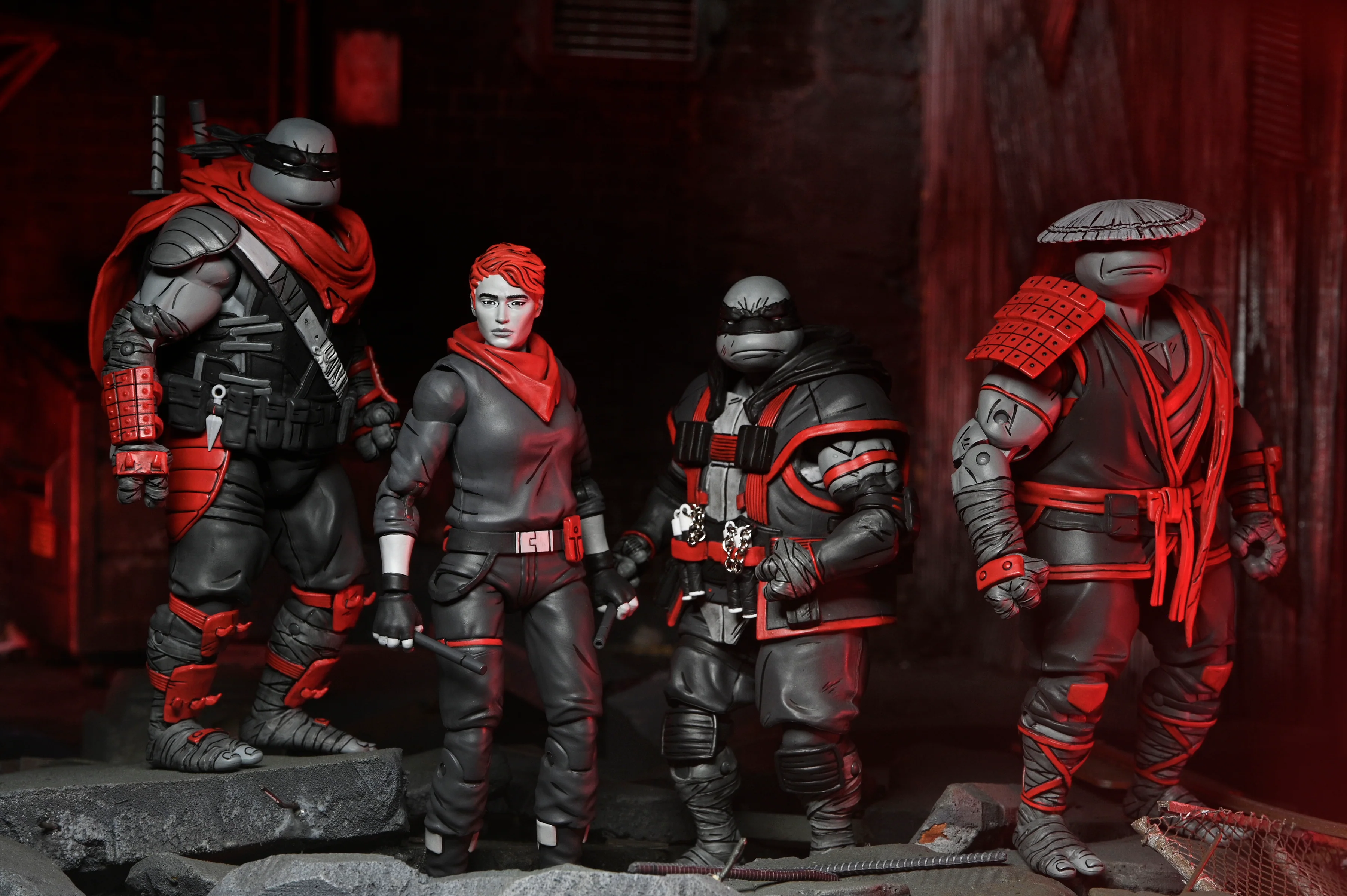 Teenage Mutant Ninja Turtles (The Last Ronin - The Lost Years) - Nightwatcher 7” Scale Action Figure Bundle (April O'Neil, Casey Jones, Donatello, Leonardo & Michelangelo)