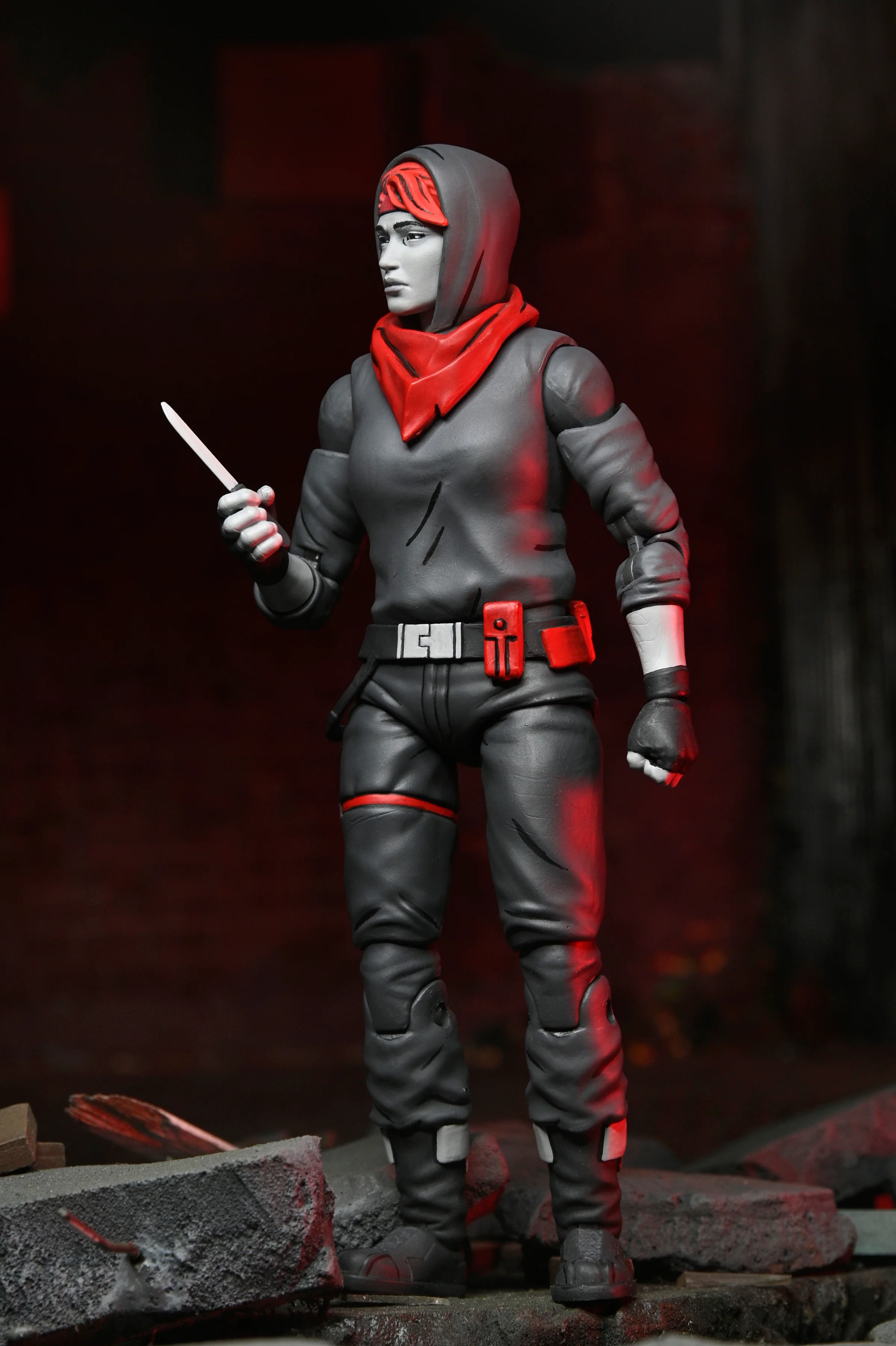 Teenage Mutant Ninja Turtles (The Last Ronin - The Lost Years) - Nightwatcher 7” Scale Action Figure Bundle (April O'Neil, Casey Jones, Donatello, Leonardo & Michelangelo) - Image 11