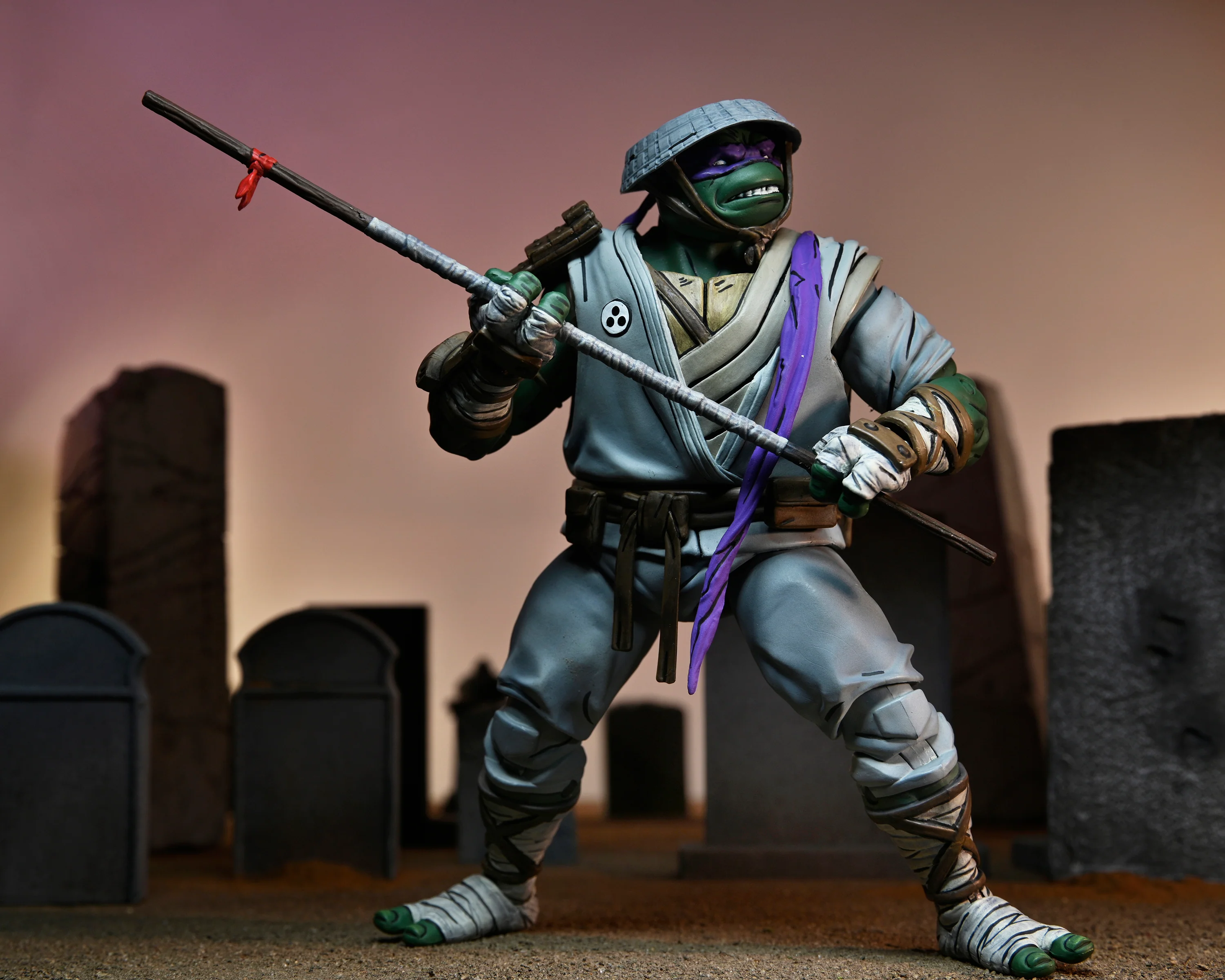 Teenage Mutant Ninja Turtles (The Last Ronin) - Ultimate Donatello 7" Scale Action Figure - Image 11