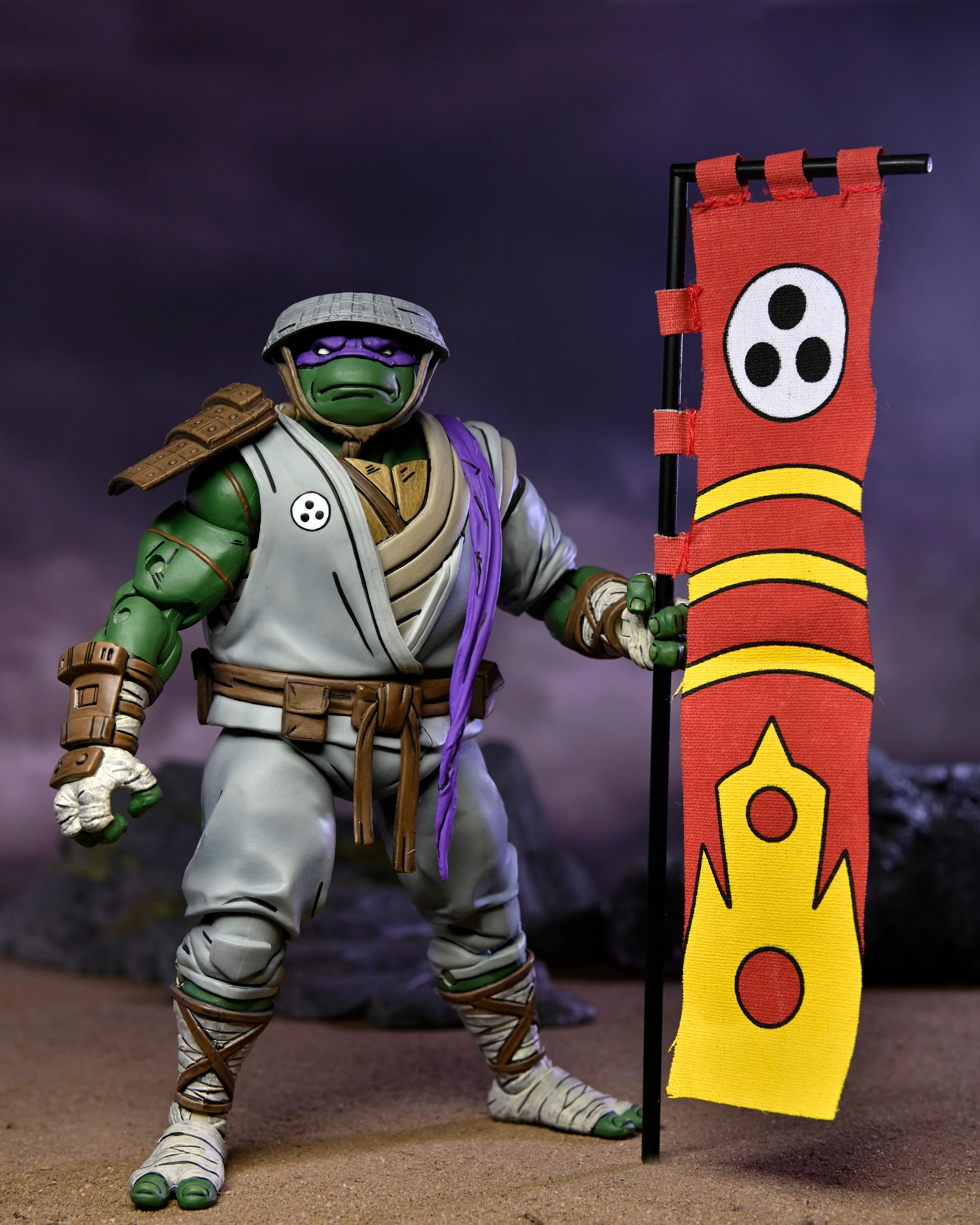 Teenage Mutant Ninja Turtles (The Last Ronin) - Ultimate Donatello 7" Scale Action Figure - Image 5