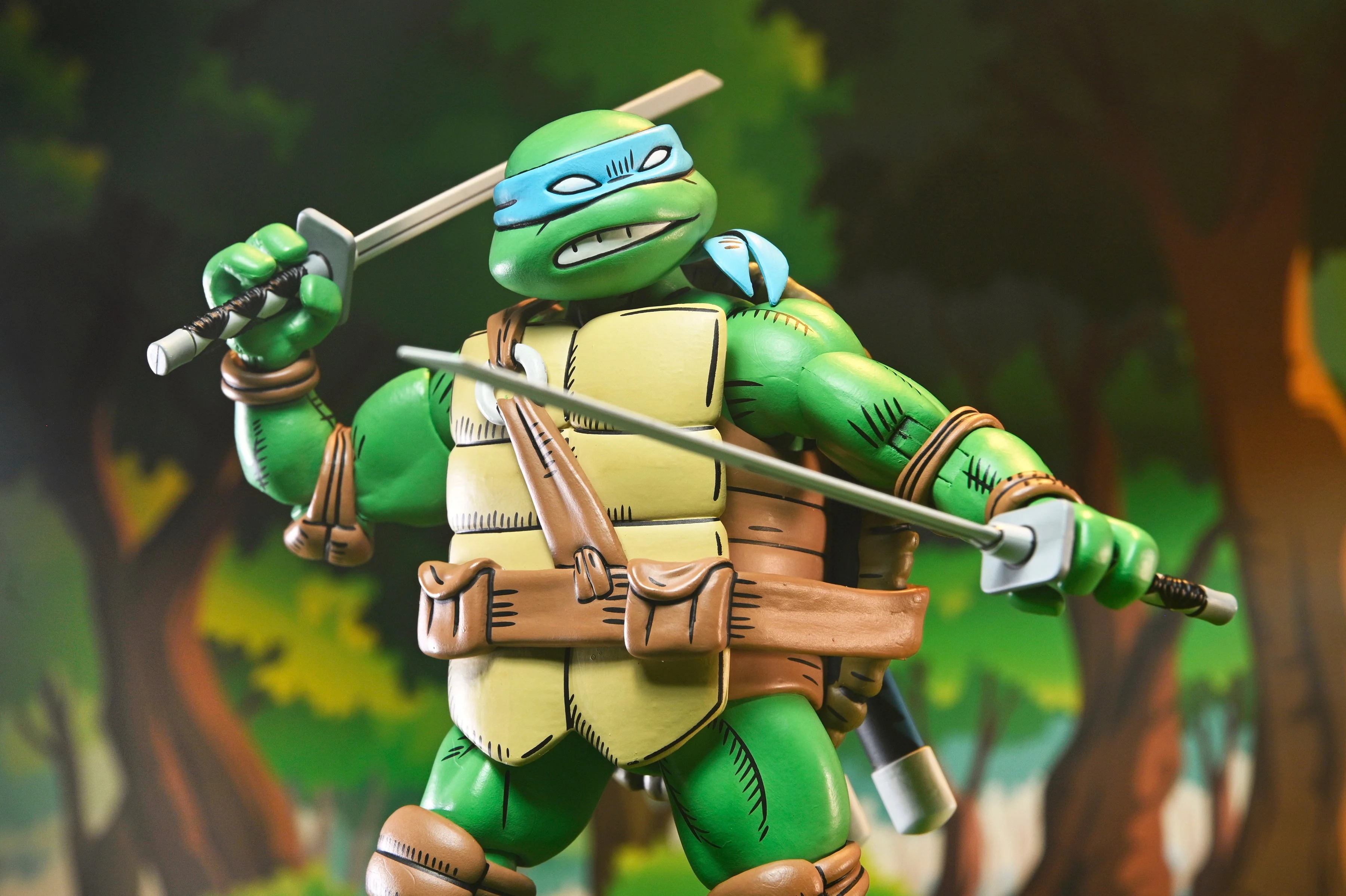 Teenage Mutant Ninja Turtles x Usagi Yojimbo - Ultimate Leonardo 7" Scale Action Figure - Image 7