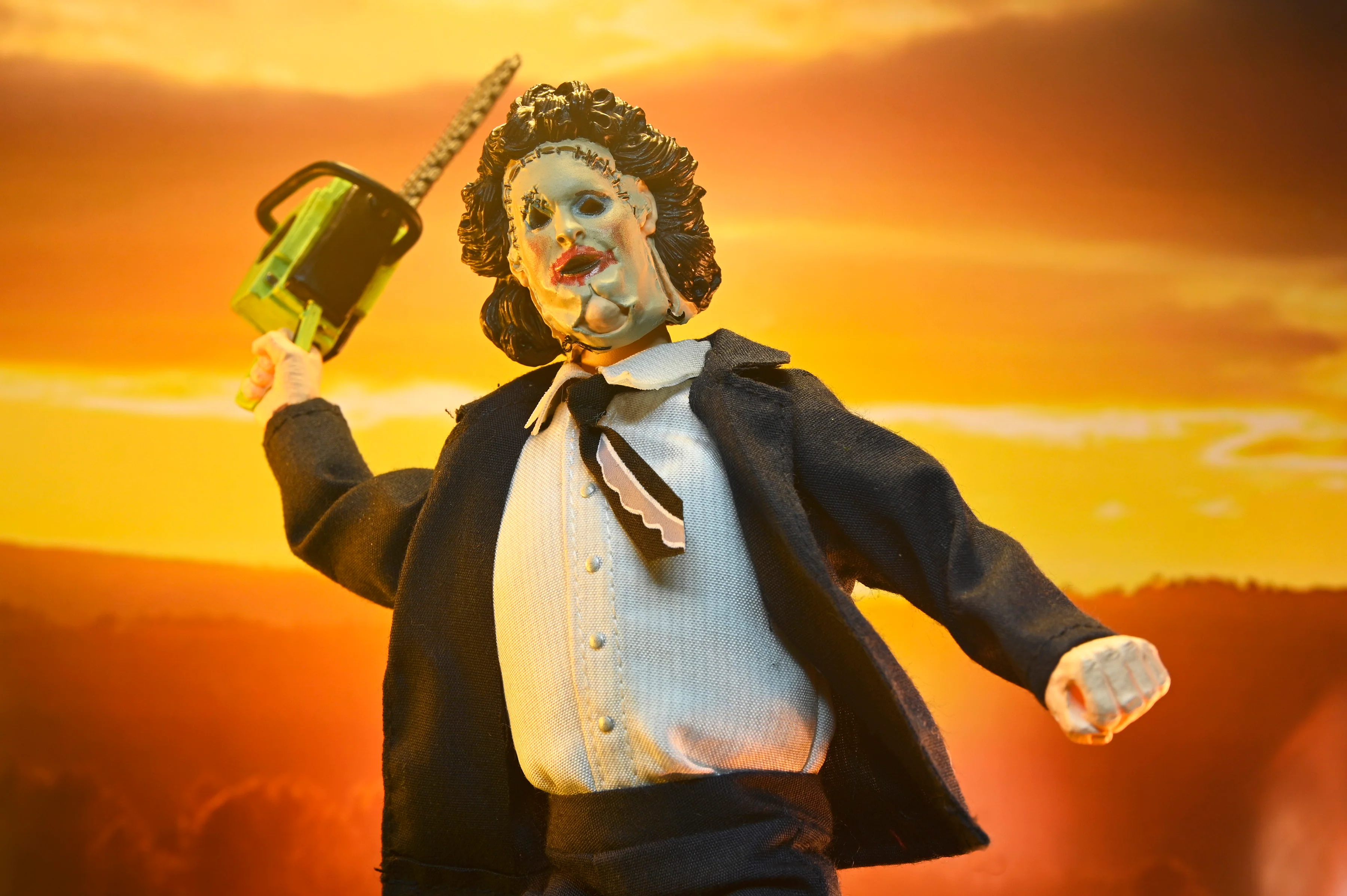 Texas Chainsaw Massacre - 50th Anniversary Pretty Woman Leatherface 8" Clothed Action Figure - Image 10