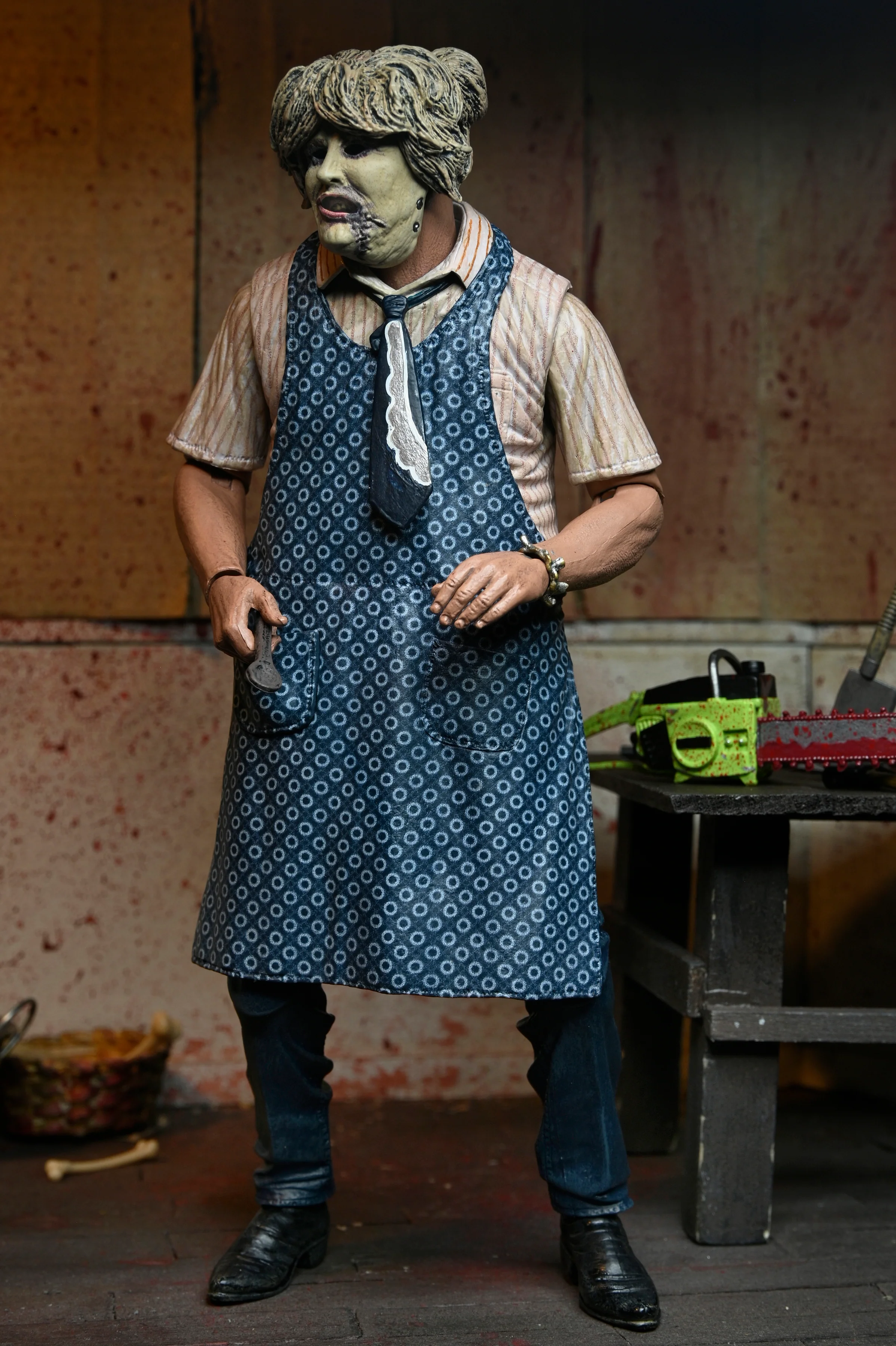 Texas Chainsaw Massacre - 50th Anniversary Ultimate Leatherface 7" Scale Action Figure - Image 12