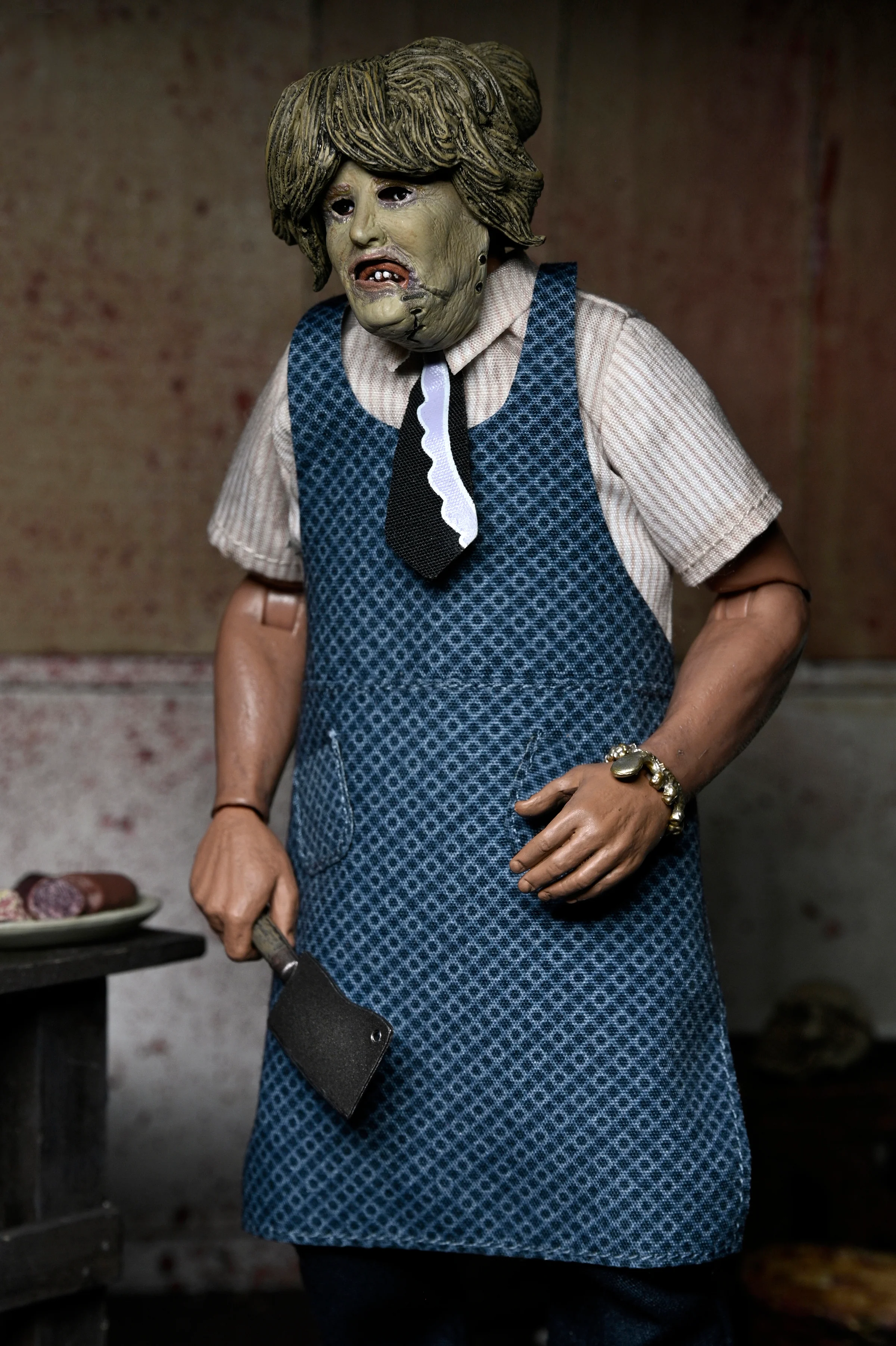 Texas Chainsaw Massacre - Leatherface with Old Lady Mask 8" Clothed Action Figure in Window Box Packaging (PRE-ORDER) - Image 6