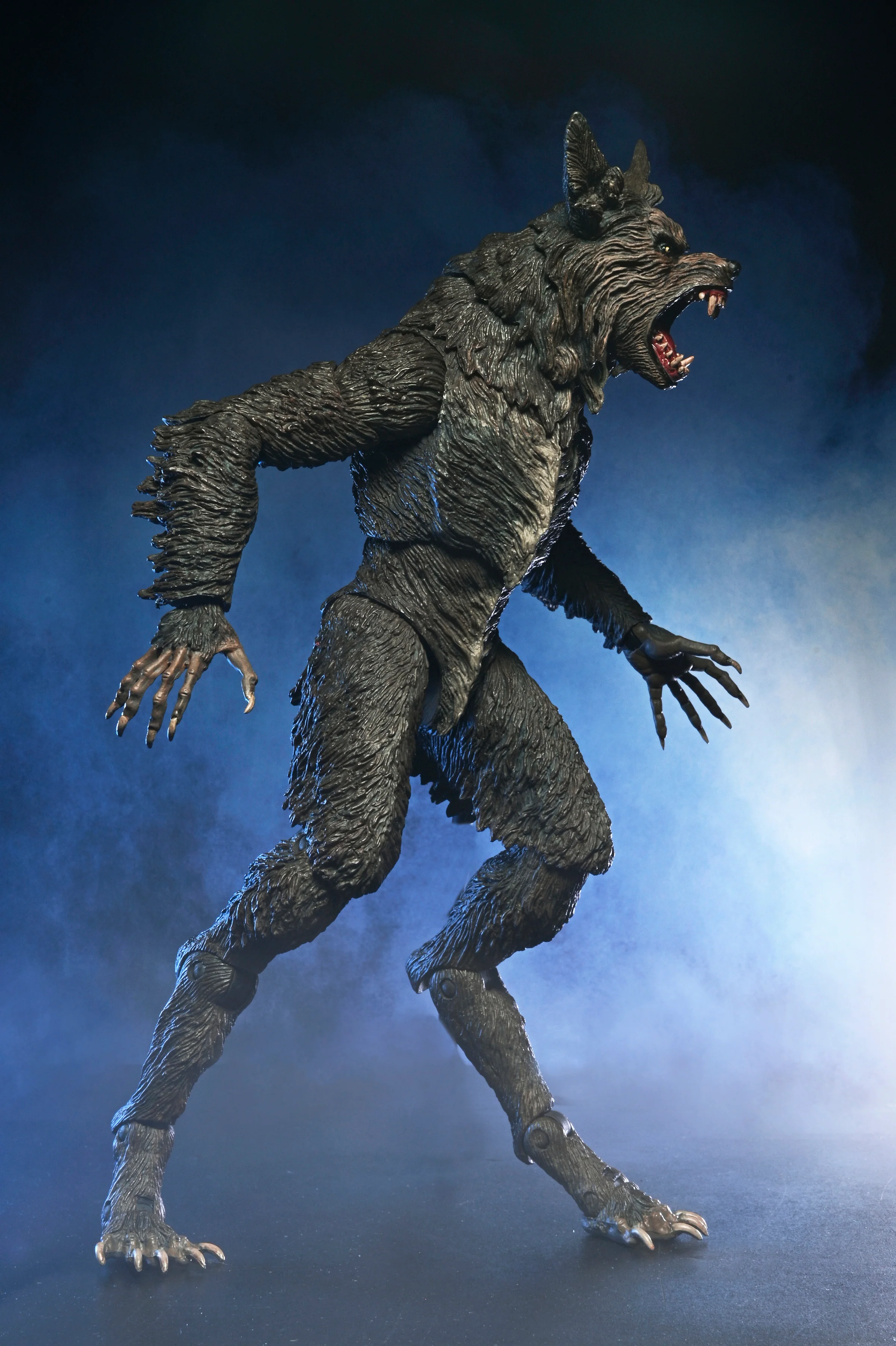 The Howling - Ultimate Werewolf 7" Scale Action Figure (SOLD OUT) - Image 5