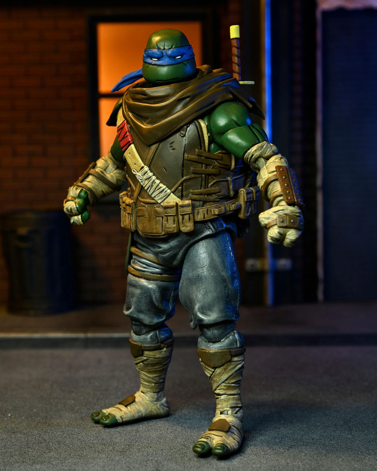 Teenage Mutant Ninja Turtles (The Last Ronin) - 7" Scale Action Figure - Ultimate Leonardo - Image 3