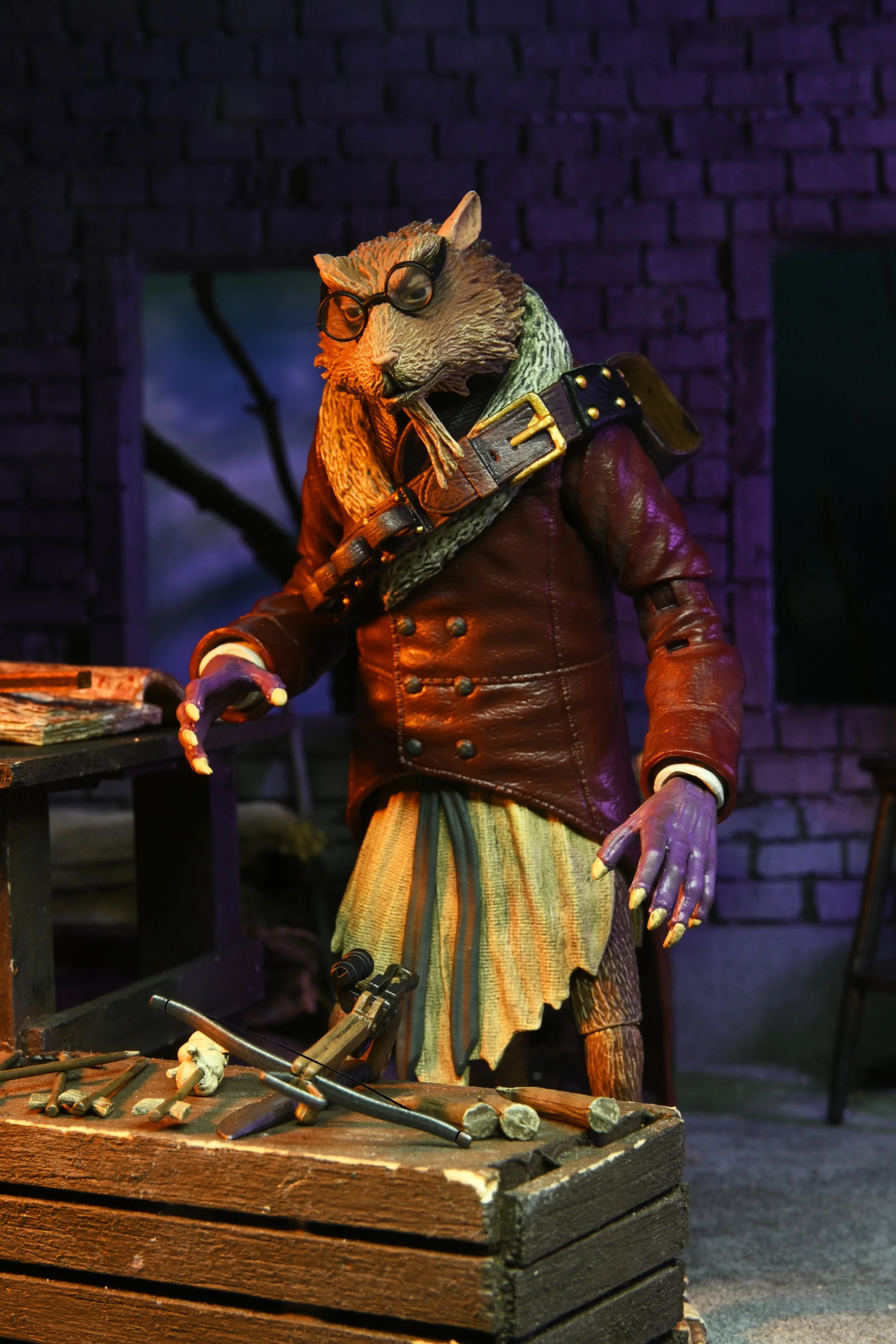 Universal Monsters x Teenage Mutant Ninja Turtles - Shredder as Dracula and Splinter as Van Helsing 7" Scale Action Figure Bundle - Image 17